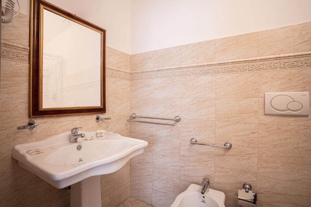 Ares Rooms Ortigia Syracuse Luaran gambar