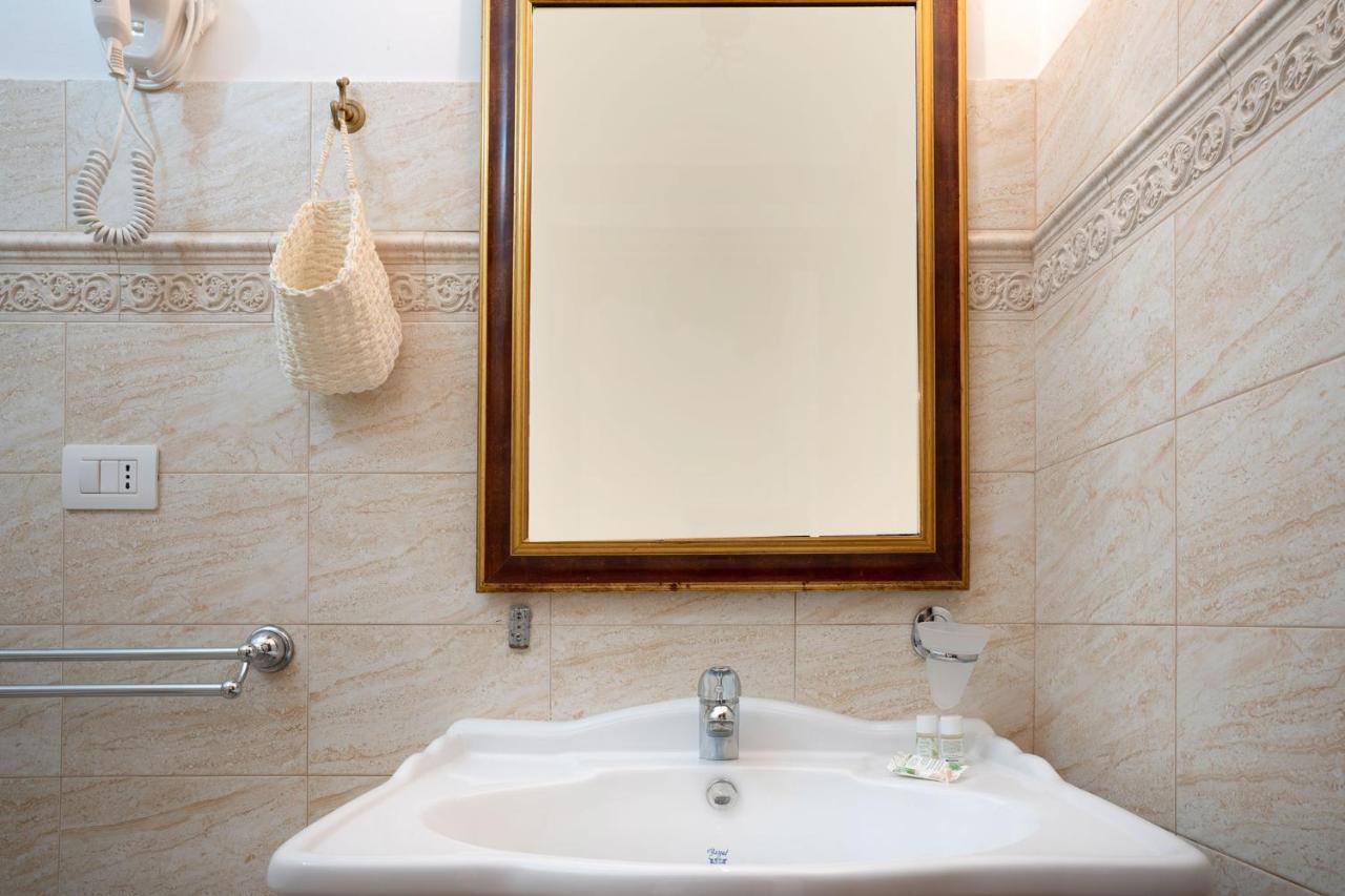 Ares Rooms Ortigia Syracuse Luaran gambar